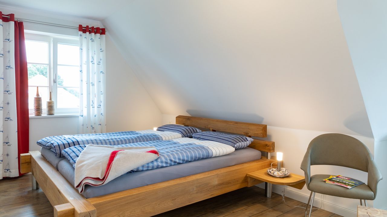 BedRoom BedRoom
